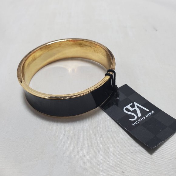 Saks Fifth Ave Black enamel bangle bracelet - Picture 4 of 4